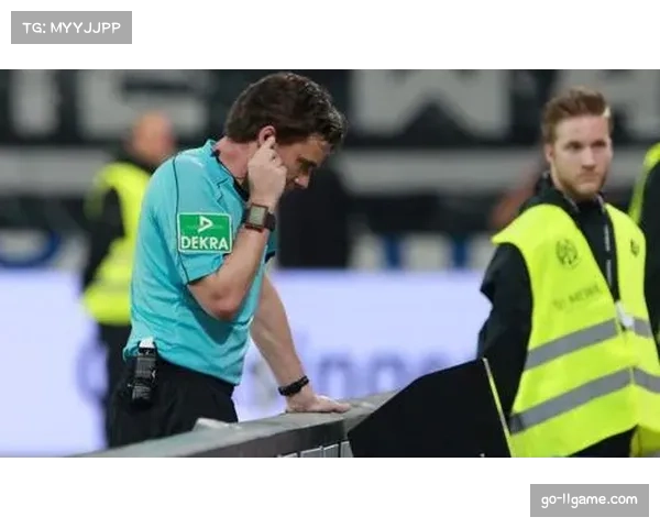 德甲裁判委员会宣布下赛季将试用半自动越位技术,本月进行系统测试 德甲裁判委员会宣布下赛季将试用半自动越位技术,本月进行系统测试